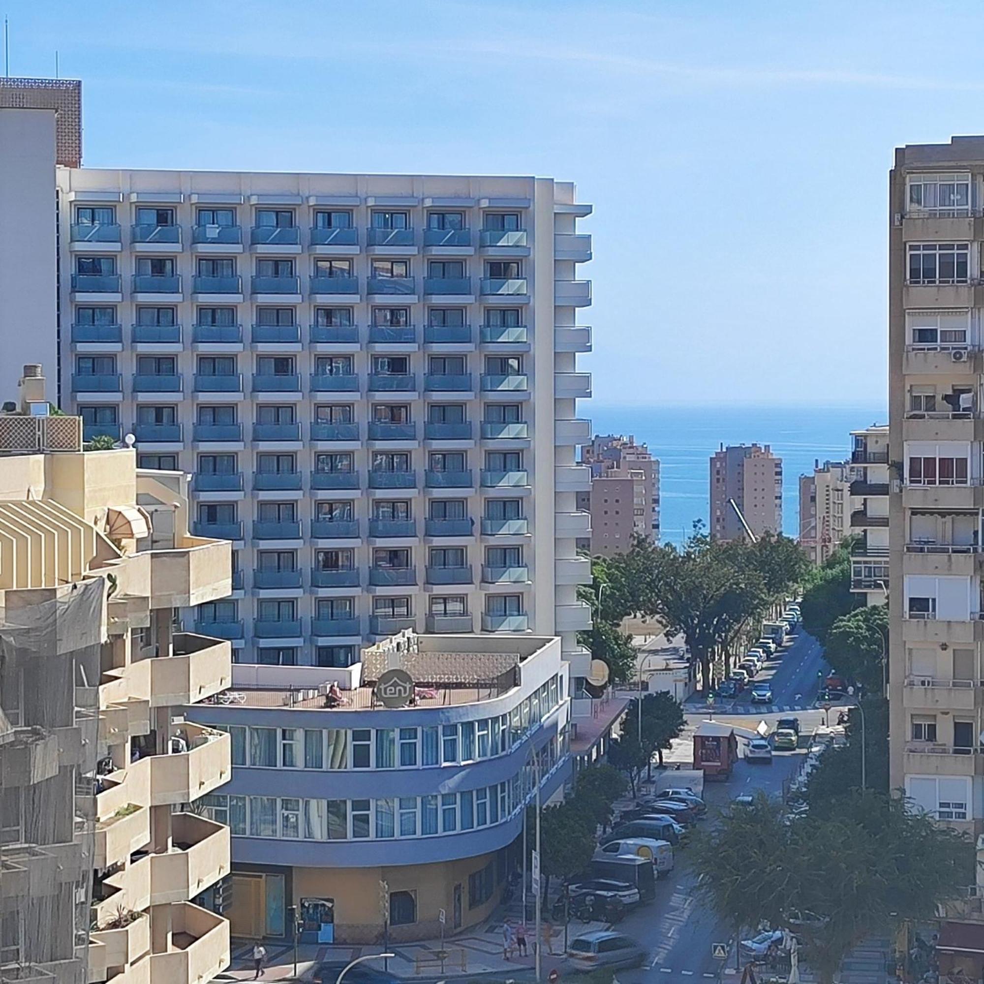 Sea View Apartament Torremolinos Bagian luar foto