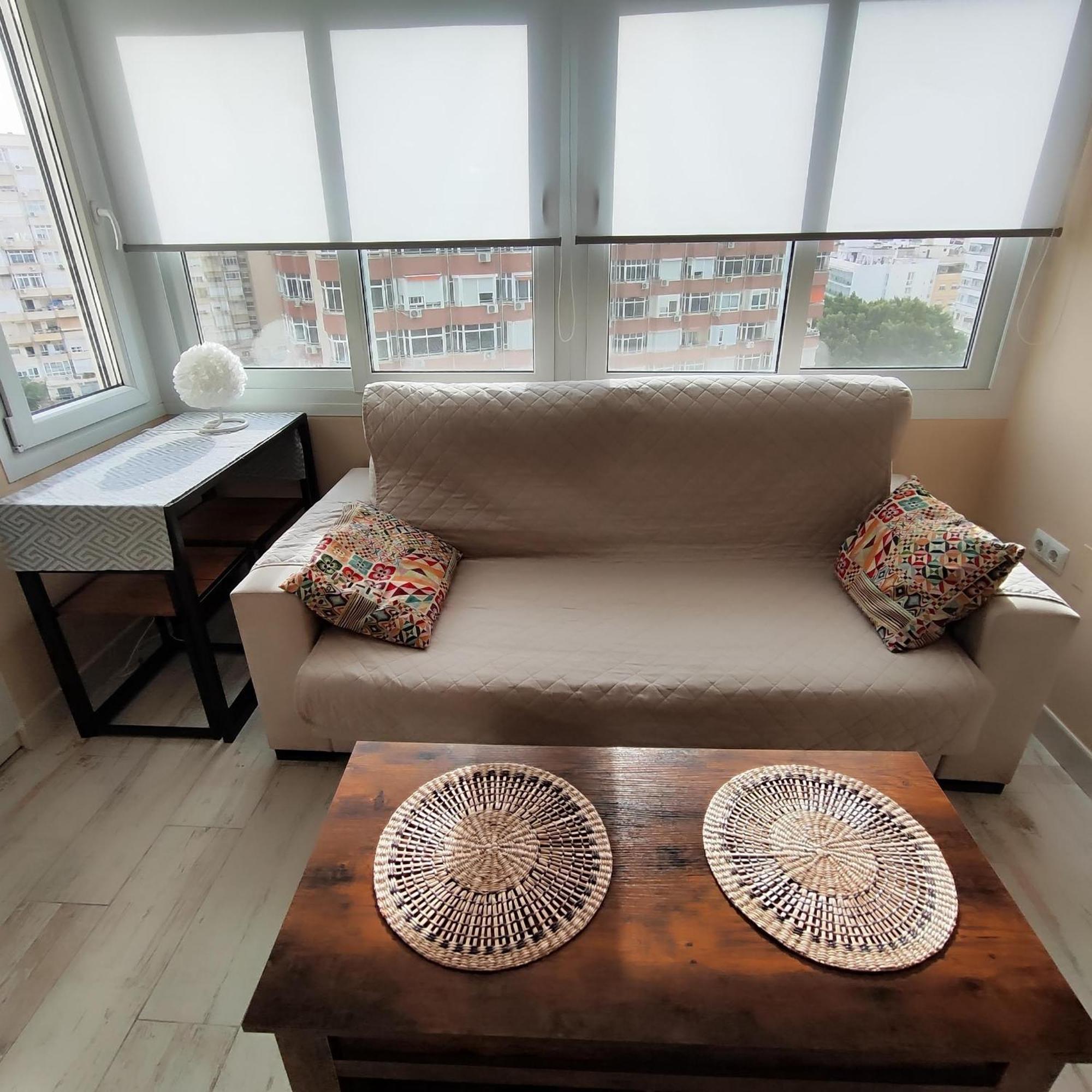 Sea View Apartament Torremolinos Bagian luar foto